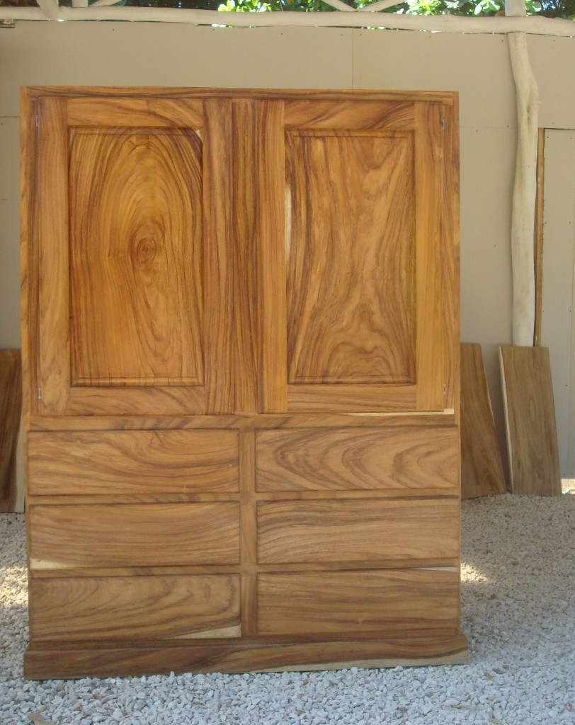 armoire_front